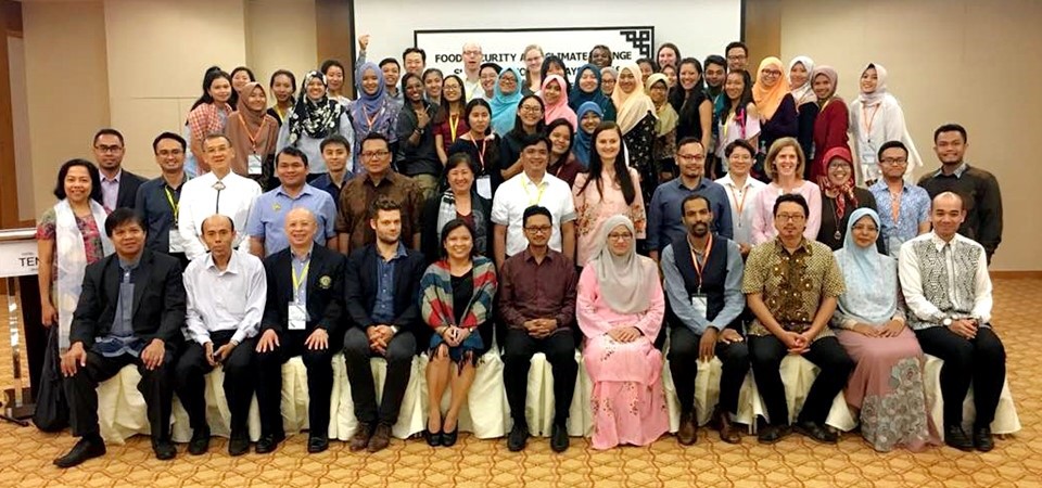 Attendees of the 2018 UC-FSCC Summer School on Oil Palm-Cattle Integration: A Transition Towards Sustainability in Food Security and Climate Change hosted by Universiti Putra Malaysia (UPM).